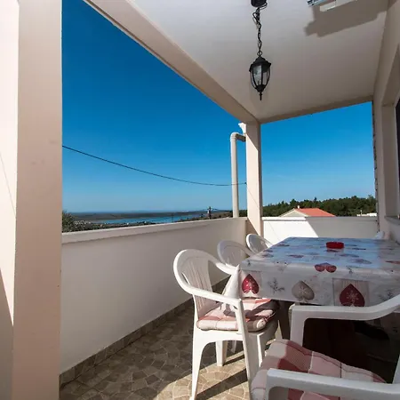 Apartament Luca Sea View